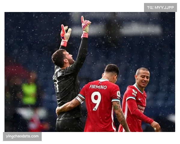 莱切利用一次精巧的战术角球配合，由后点球员头球破门得分